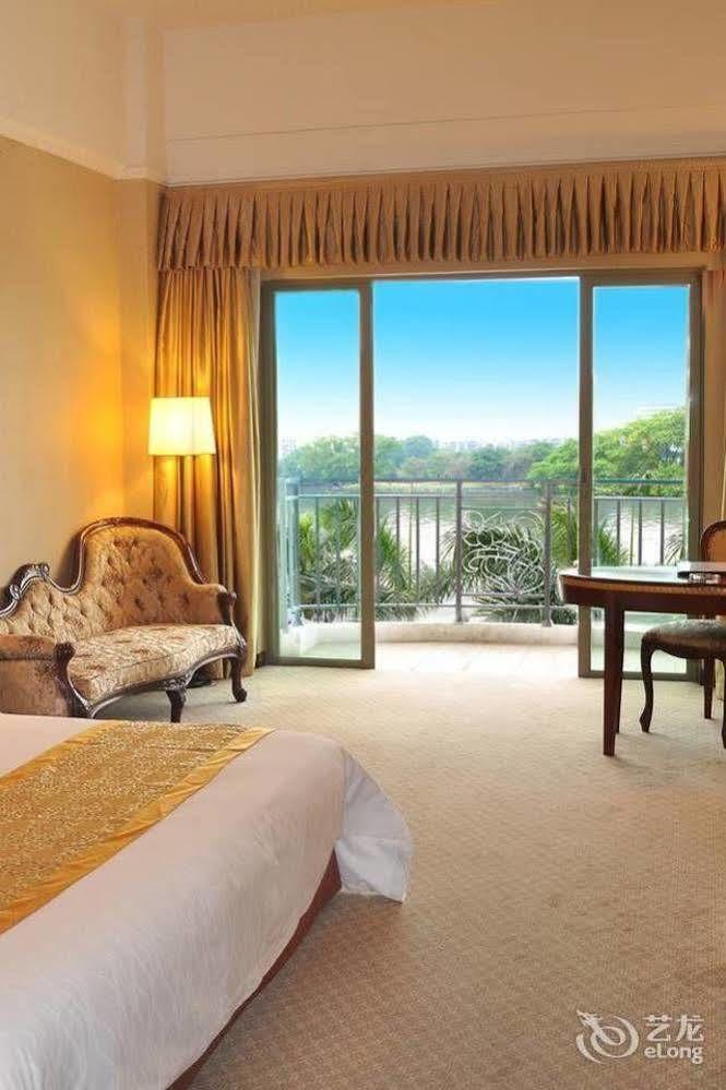 River Side Hotel Zhongshan  Exterior photo